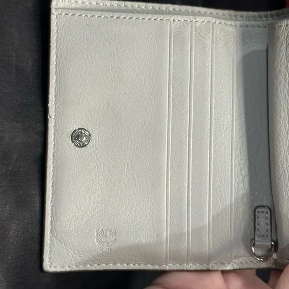MCM Grey Bifold wallet with coin purse VISETOS ORIGINAL FLAP WALLET EUC - Picture 9 of 13